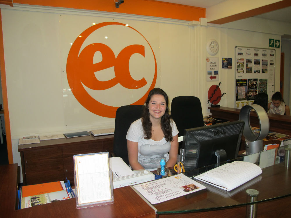 Intern Vera Soons
