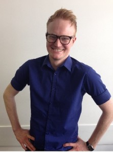 Benjamin John Archer teaching a lovely little English lesson at EC LONDON 30+ Benjamin