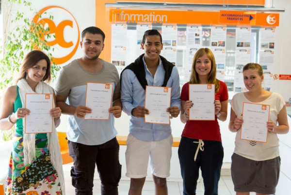 EC students with certificates