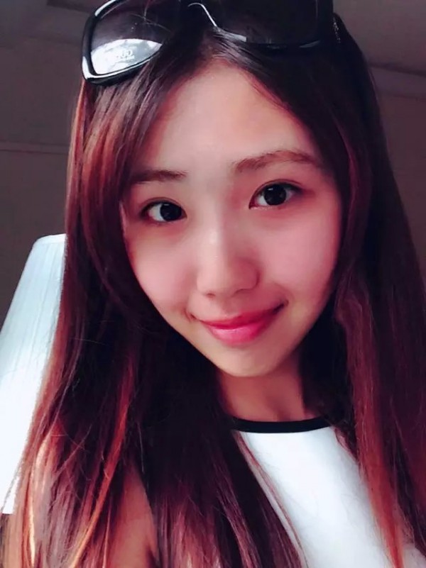 Chinese student learns English on Campus at EC Oswego