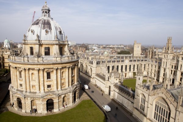 Sei Un Tipo Che Ama La Tradizione E La Classicita La Nostra Scuola D Inglese A Oxford Ti Aspetta Blog Delle Scuole Di Inglese Ec