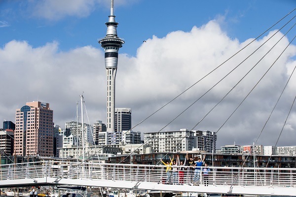 A Sky Tower é uma das atrações de Auckland